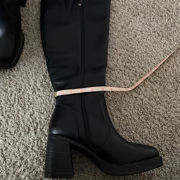 Black Platform Boots - Picture 7 of 10